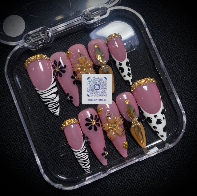 3D FLORAL  PRESS ON NAILS